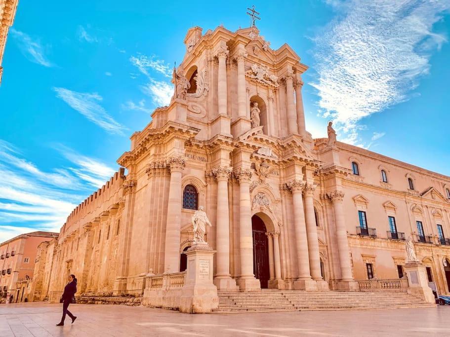 Ortigia 116 * Syracuse
